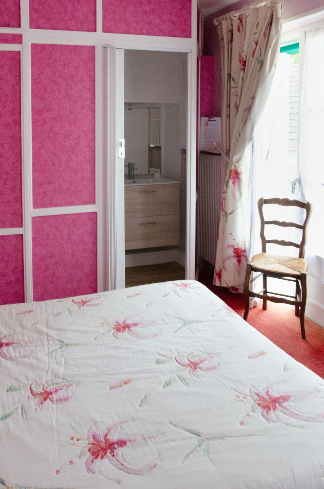 Bed and Breakfast A L'Abri Des Vents Saint-Jean-le-Thomas Exterior foto